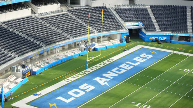 chargers logo